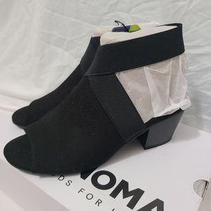 Sonoma Stonefish Black Heels Sz. 7 New